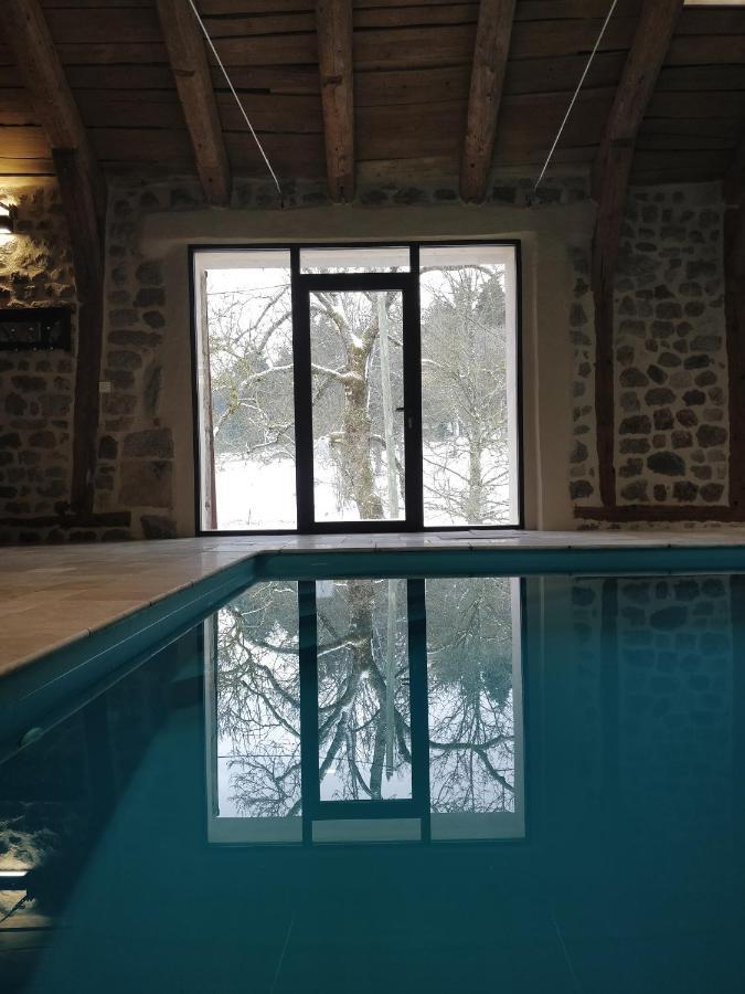 Отель Les Fayettes Montregard Экстерьер фото
